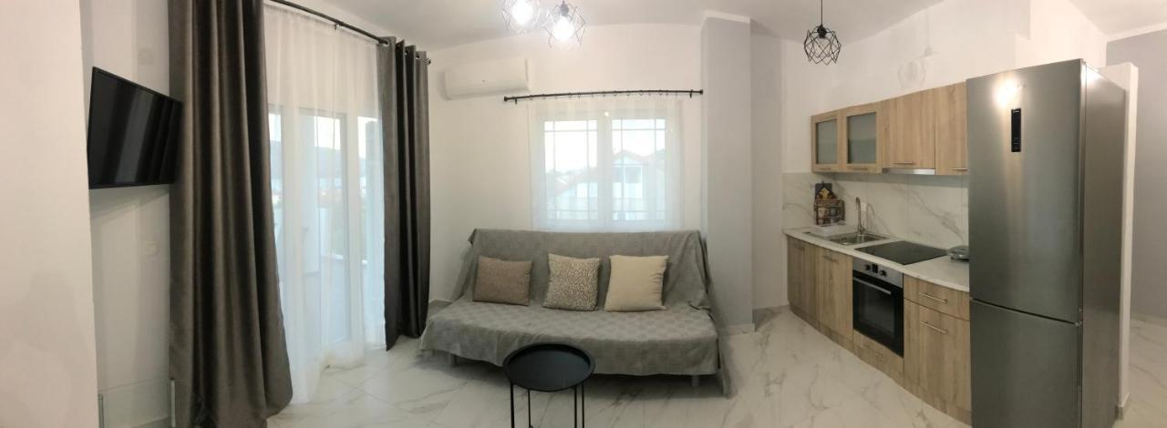Bafas Apartments ปลาตาเรีย ภายนอก รูปภาพ