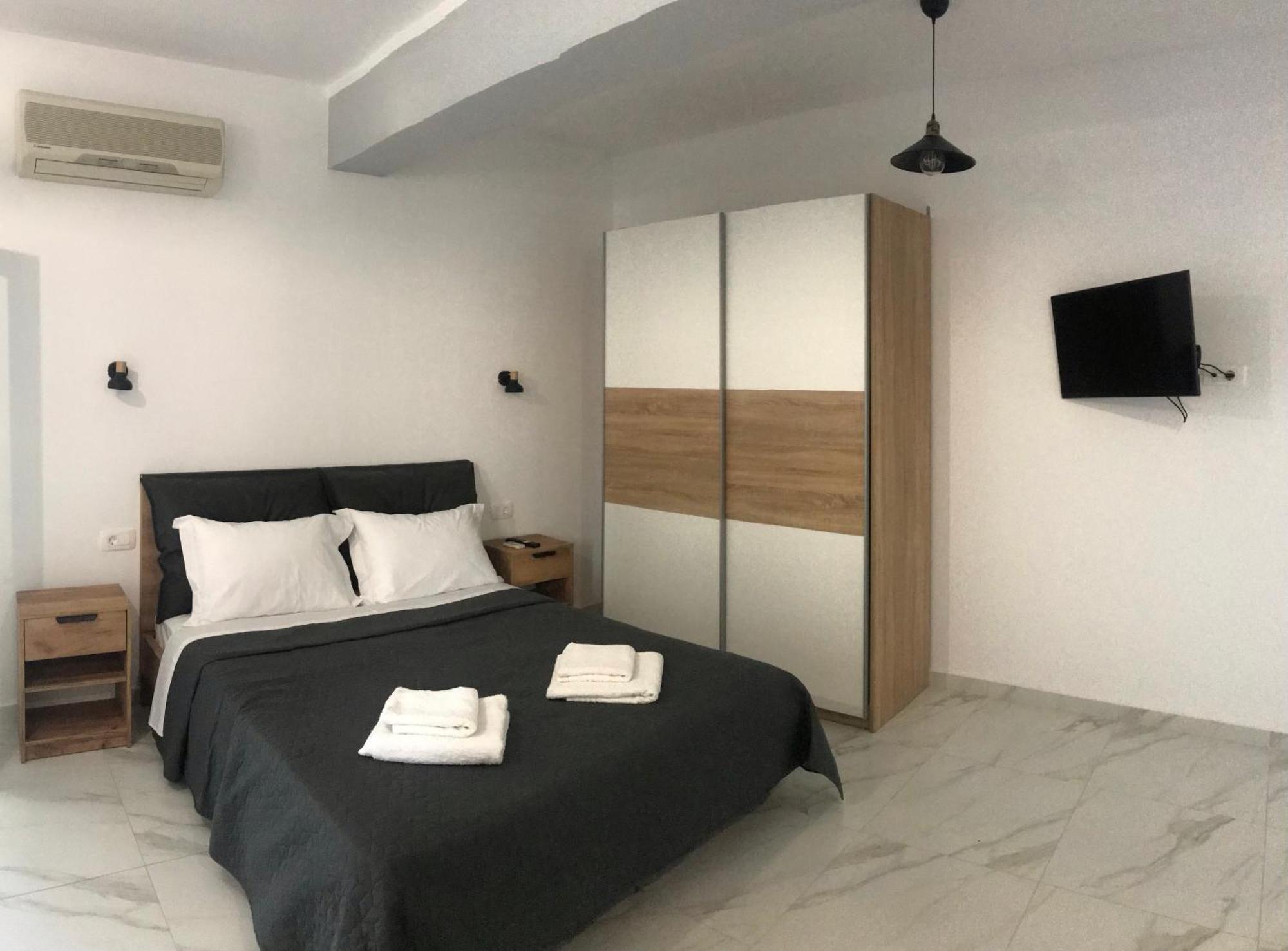 Bafas Apartments ปลาตาเรีย ภายนอก รูปภาพ