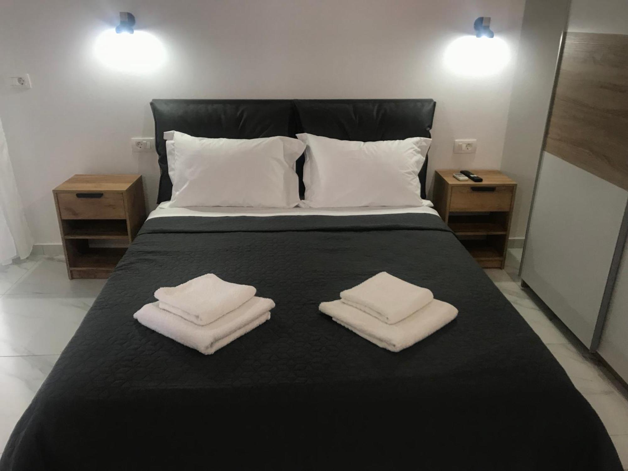 Bafas Apartments ปลาตาเรีย ภายนอก รูปภาพ